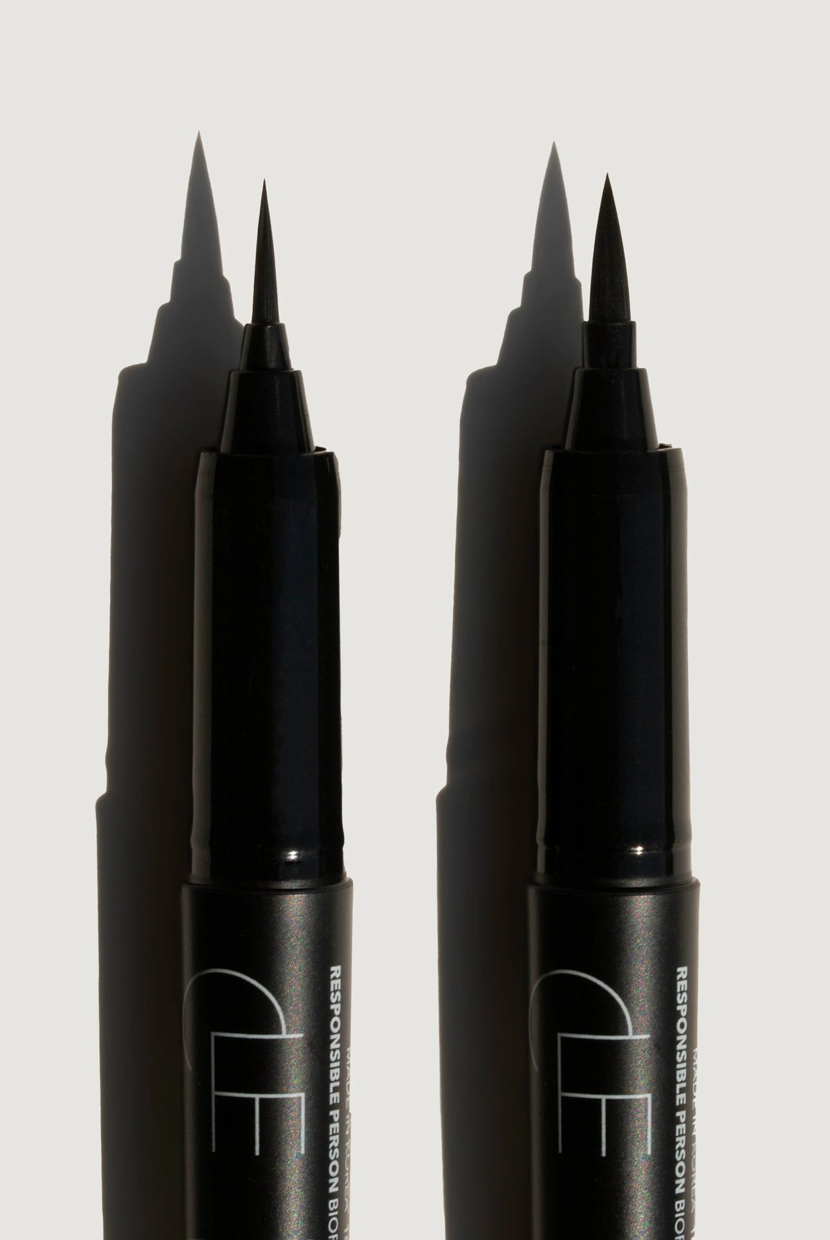 CLE - Fluid Touch Liquid Liner