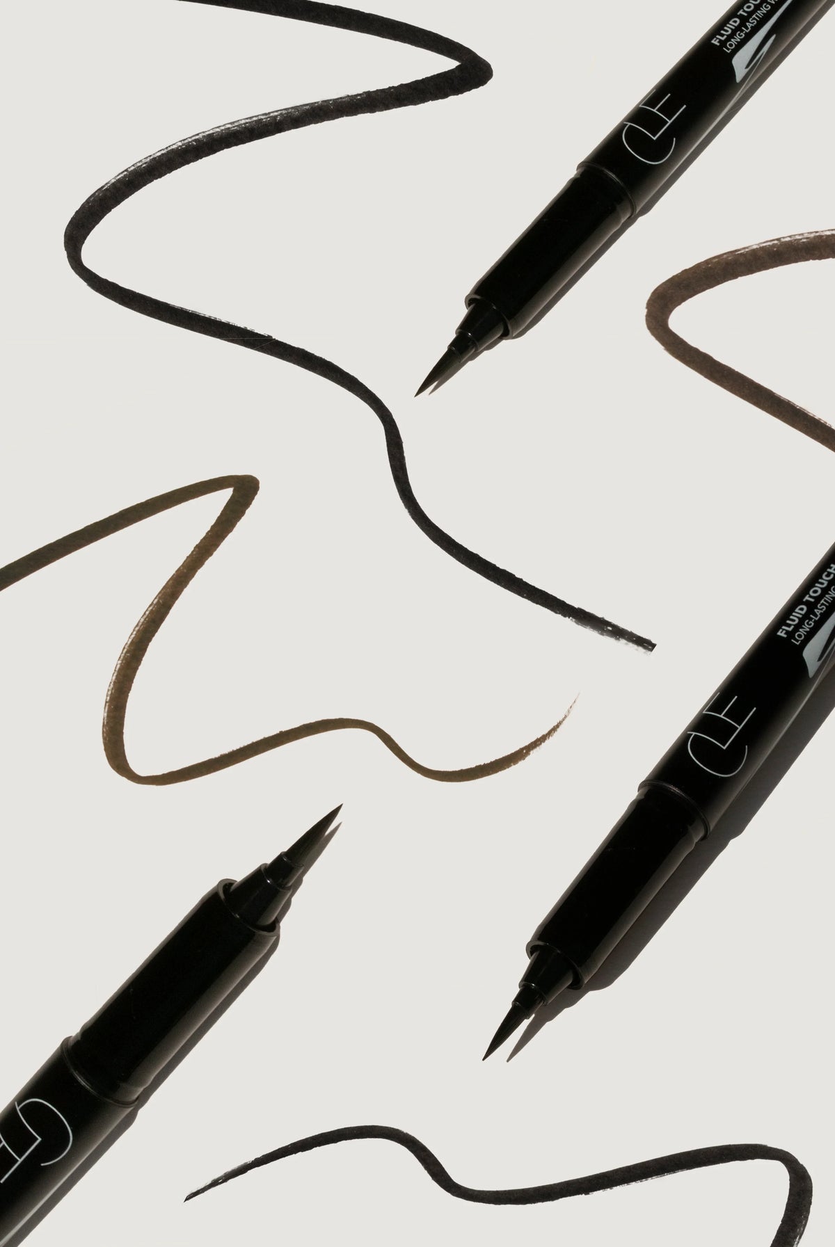 CLE - Fluid Touch Liquid Liner